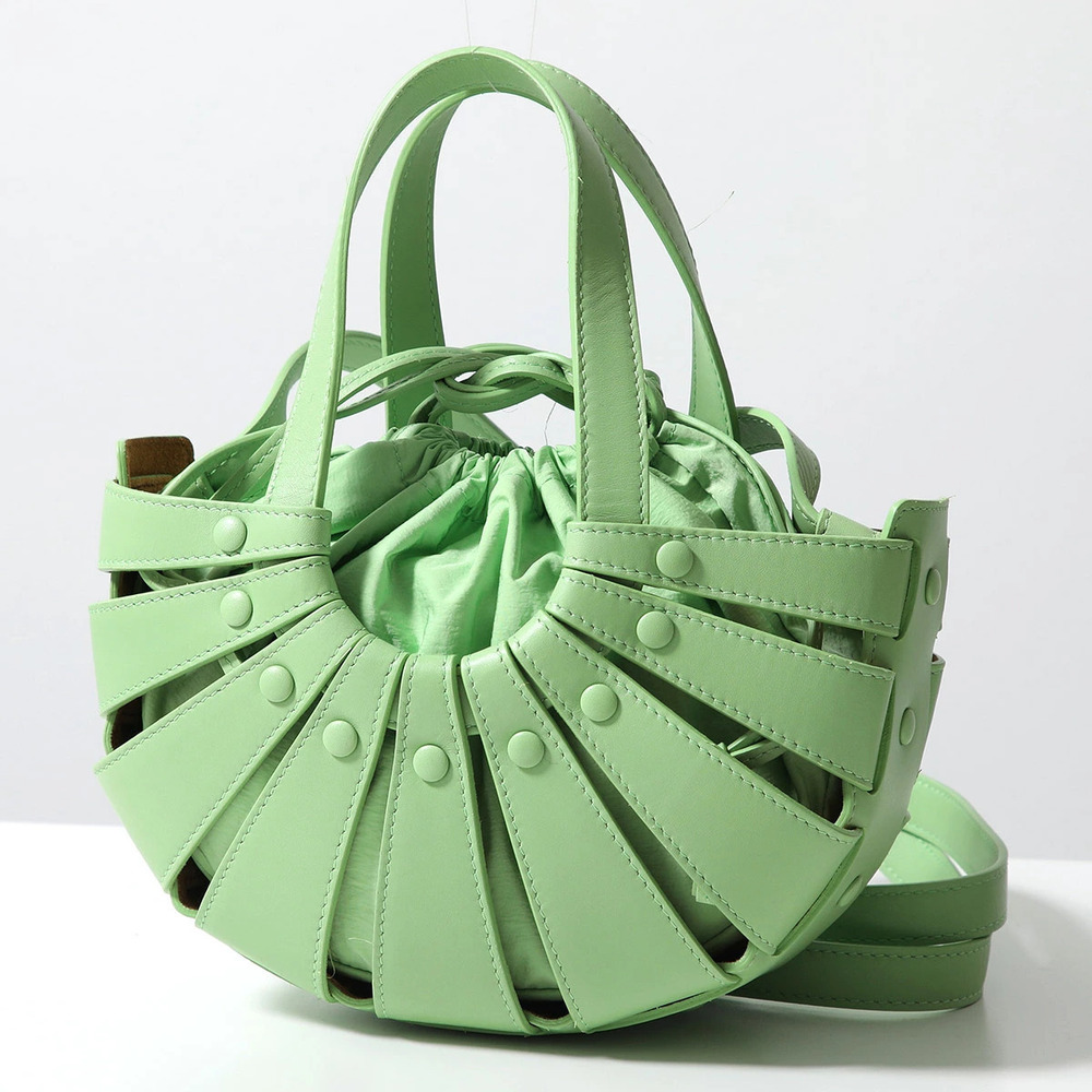 BOTTEGA VENETA The Shell Bag VMAUH Leather Handbag Drawstring